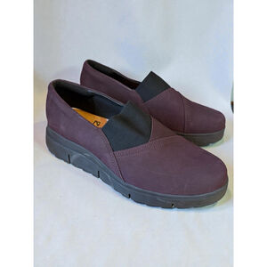 Clarks Women's Loriini West Loafers Slip On Shoes Plum Nubuck Women's Size 12